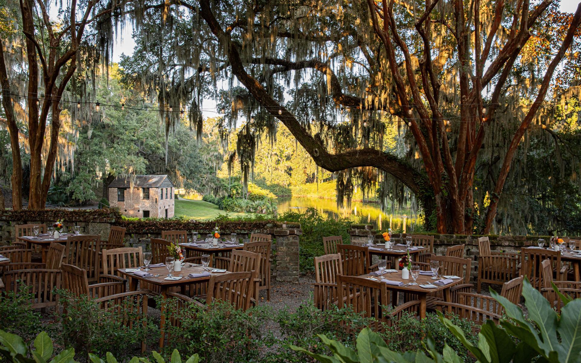 Exterior image of the outdoor seating