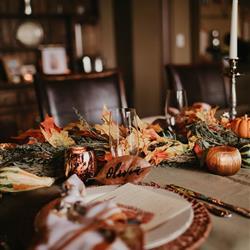 Thanksgiving Table Setting